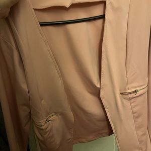 Pink blazer it’s new without tags